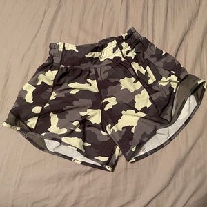 Lululemon hotty hot shorts